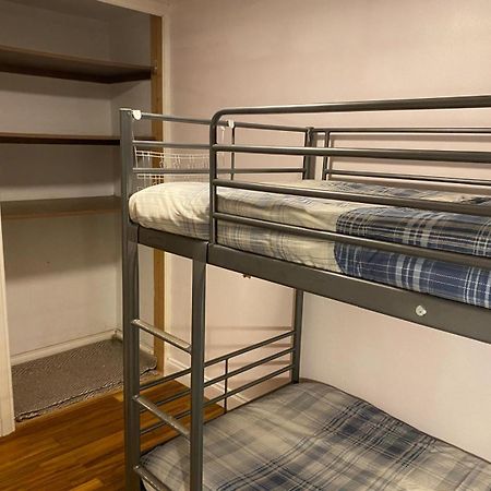 Хостел The Kingston Hideaway Кингстон на Темзе Экстерьер фото
